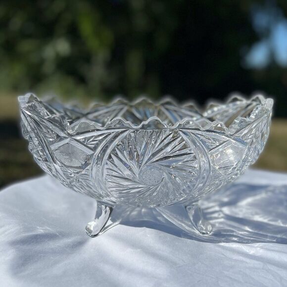 Bohemia Vintage Cut Crystal Scalloped Edge Footed Oval Bowl Vase - Picture 3 of 10